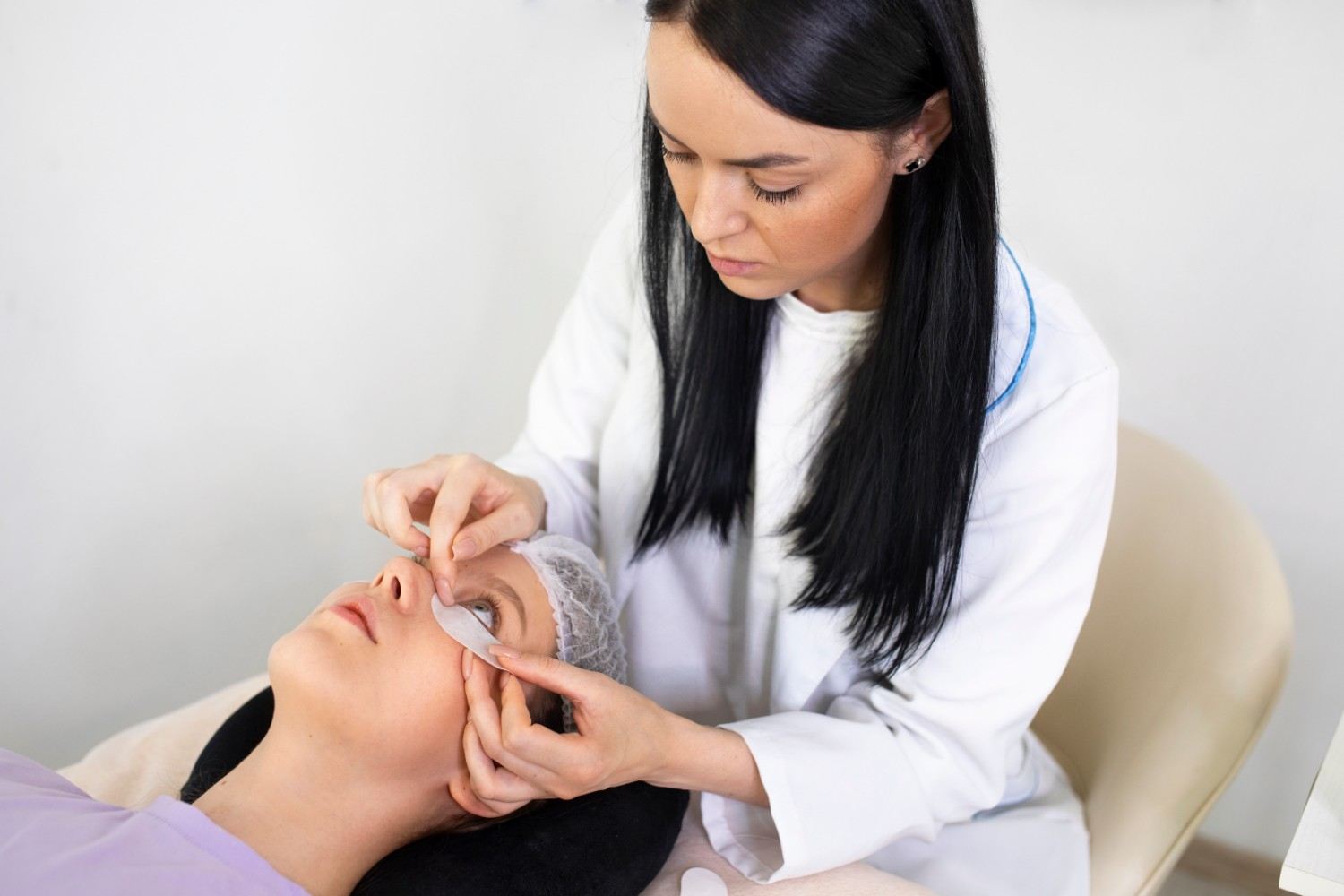 Oculoplasty Specialist in Vaishali